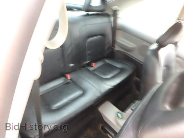 2000 VOLKSWAGEN BEETLE - VIN: 3VWCC21C0YM414300 - Фото 6