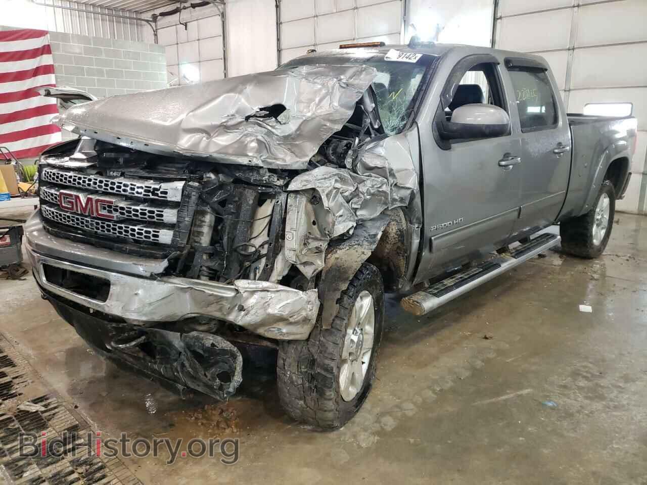 2013 GMC SIERRA - VIN: 1GT121C86DF183865 - Фото 2