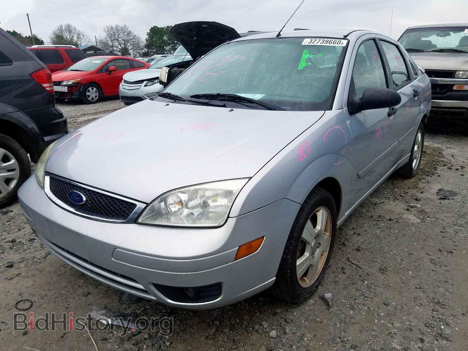 2007 FORD FOCUS - VIN: 1FAHP34N67W227583 - Фото 2