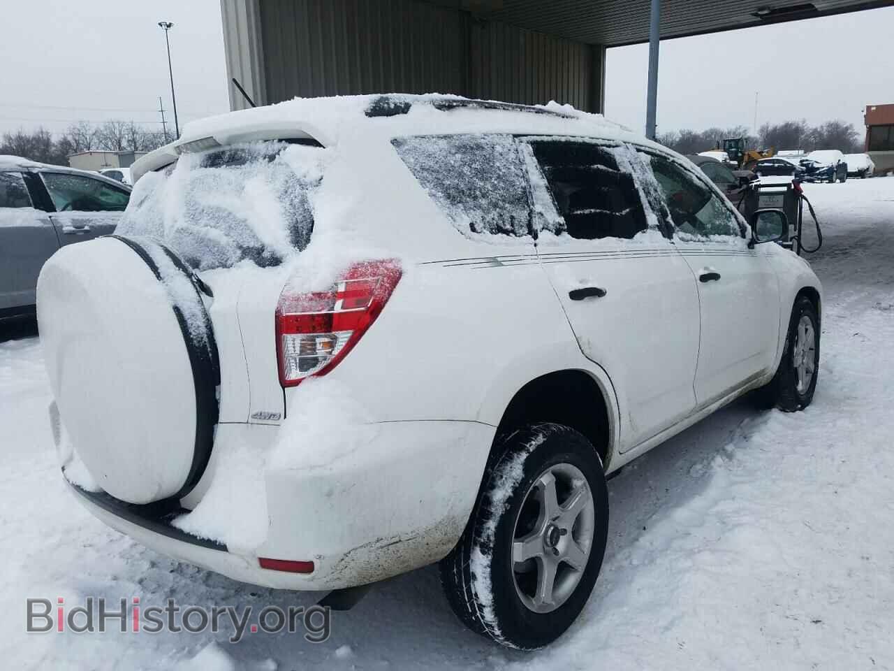 2009 TOYOTA RAV4 - VIN: JTMBF33V79D010868 - Фото 4