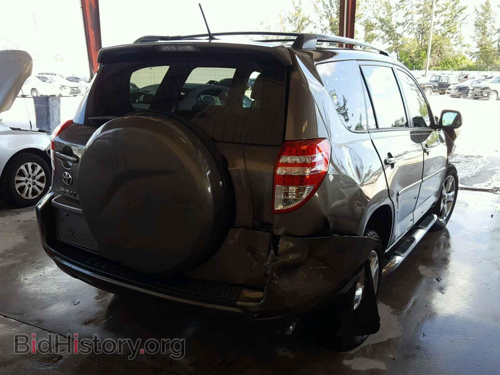 2011 TOYOTA RAV4 - VIN: 2T3ZF4DV8BW070010 - Фото 4