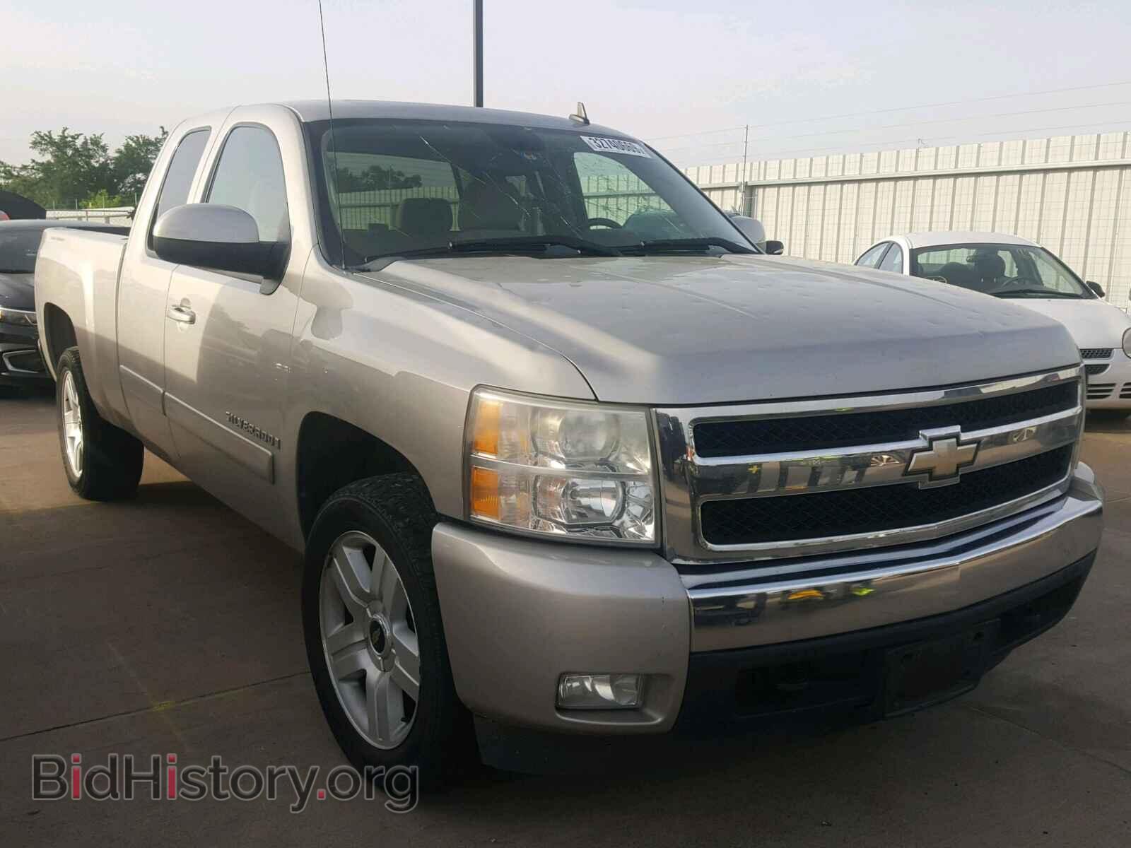 Photo 1GCEC19018Z187407 - CHEVROLET SILVERADO 2008