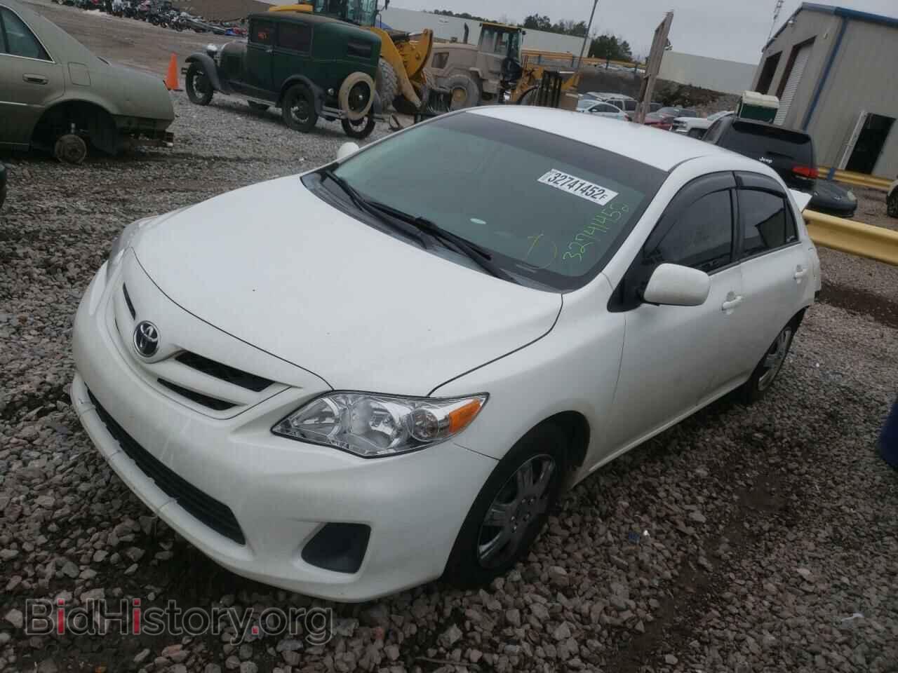 2011 TOYOTA COROLLA - VIN: 2T1BU4EEXBC608691 - Фото 2
