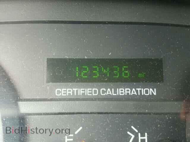 2011 FORD CROWN VIC - VIN: 2FABP7BV4BX179935 - Фото 8