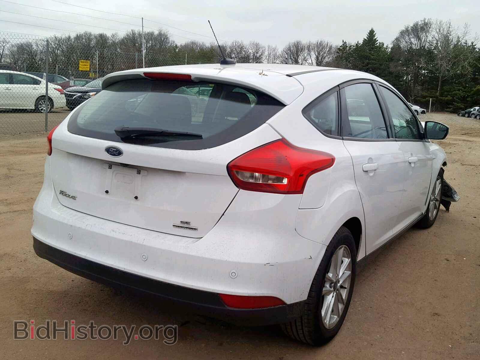 2016 FORD FOCUS SE - VIN: 1FADP3K23GL253888 - Фото 4