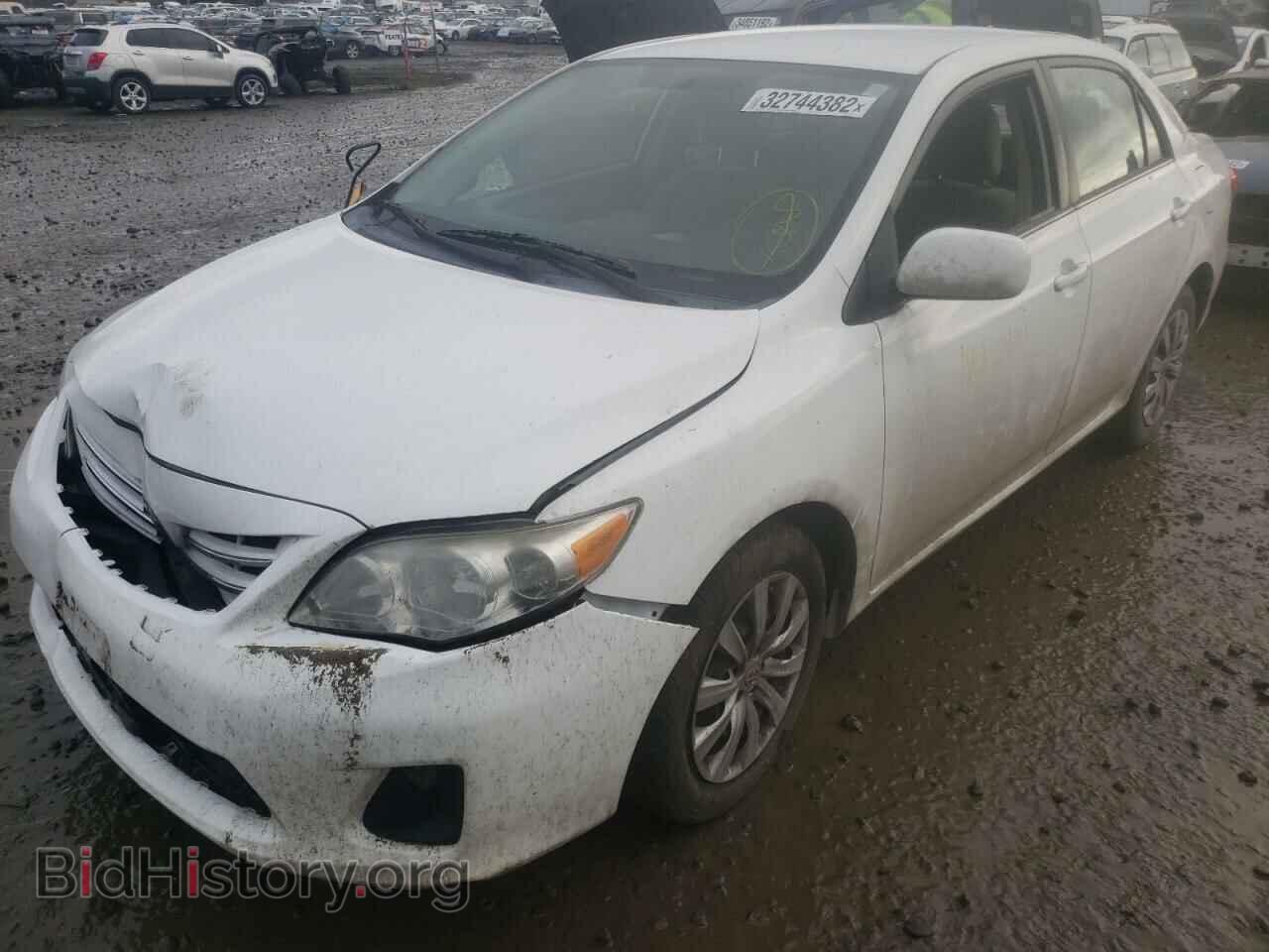 2013 TOYOTA COROLLA - VIN: 2T1BU4EE2DC989701 - Фото 2