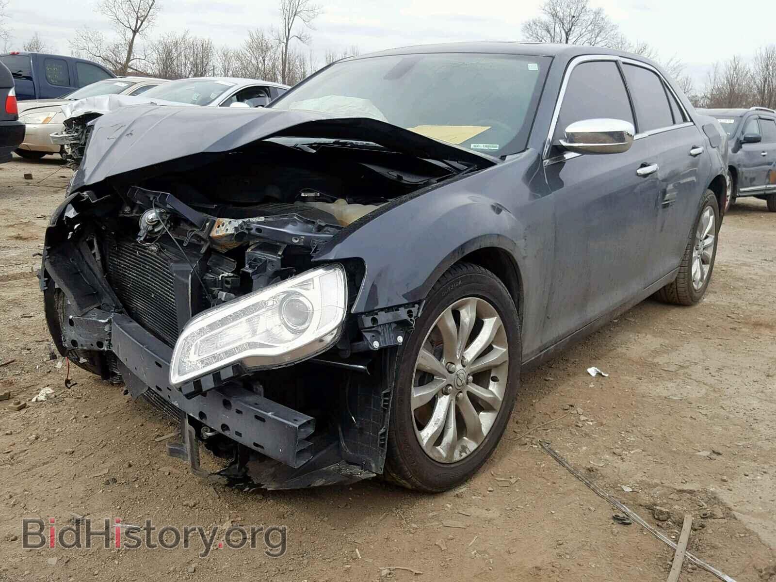 2016 CHRYSLER 300 - VIN: 2C3CCAKG9GH244261 - Фото 2