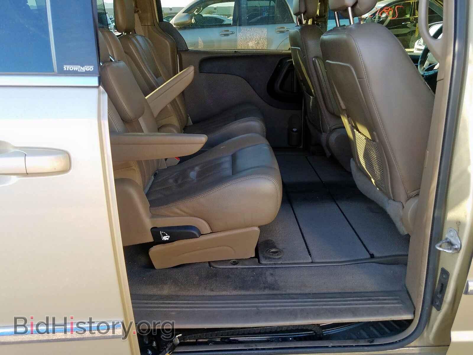 2011 CHRYSLER MINIVAN - VIN: 2A4RR8DG5BR780020 - Photo 6