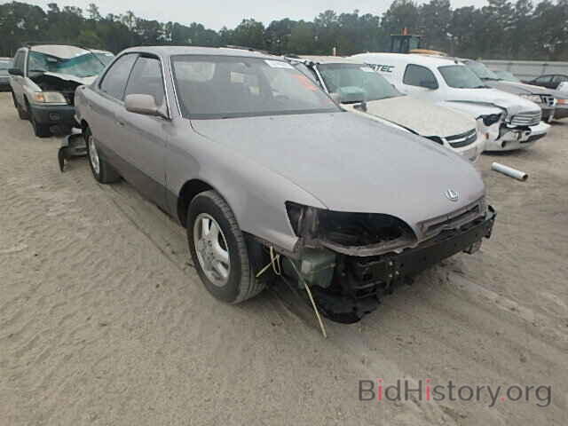 Photo JT8BF12G3T0156267 - LEXUS ES300 1996