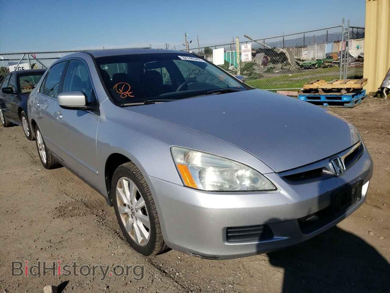 Фотография 1HGCM66497A085778 - HONDA ACCORD 2007
