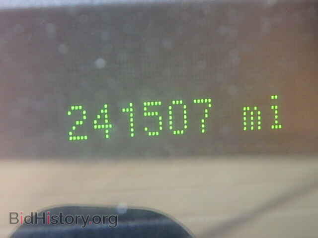 2011 FORD ECONOLINE - VIN: 1FBSS3BL3BDA94421 - Photo 8