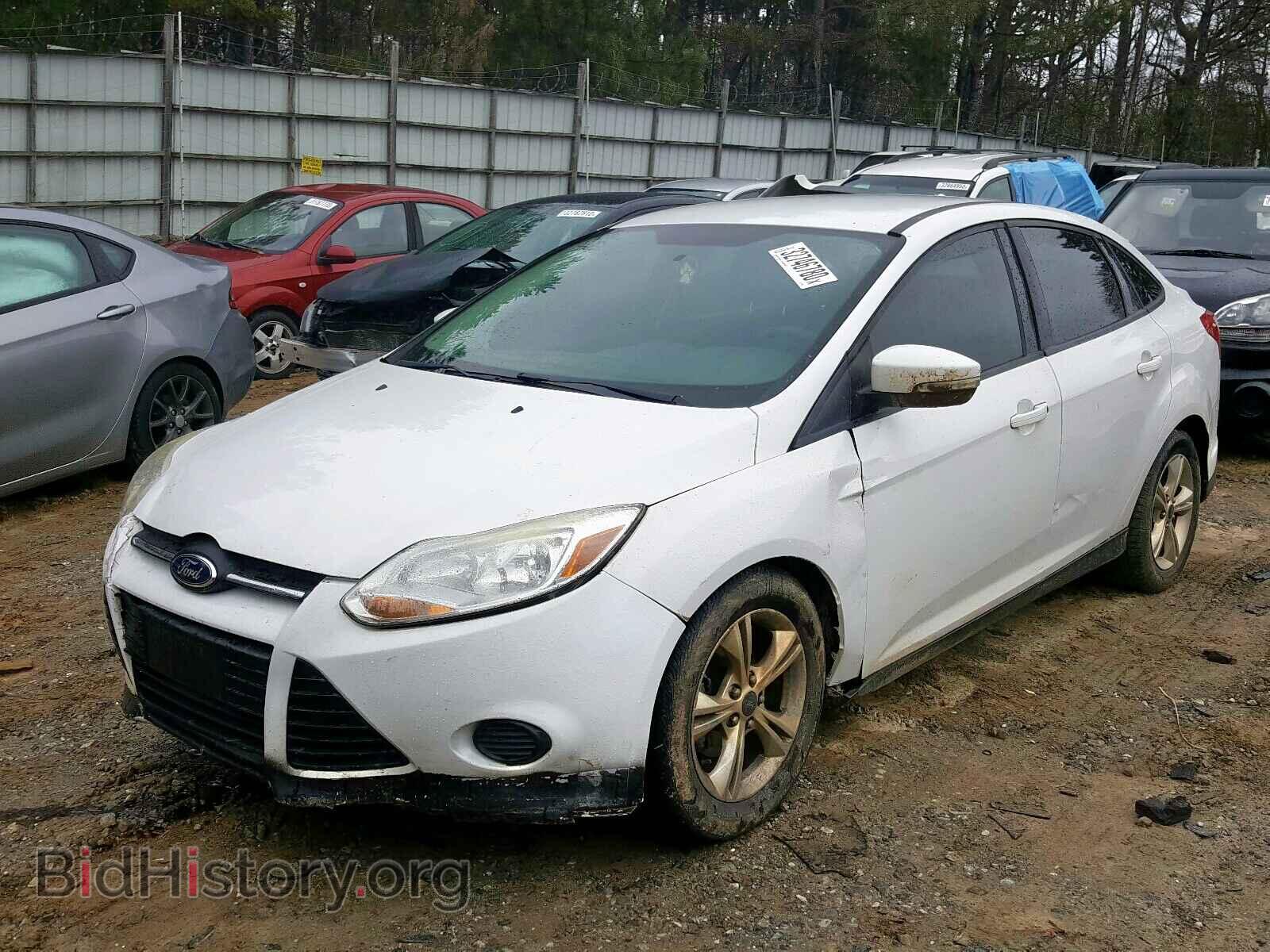 2014 FORD FOCUS - VIN: 1FADP3F2XEL243799 - Фото 2
