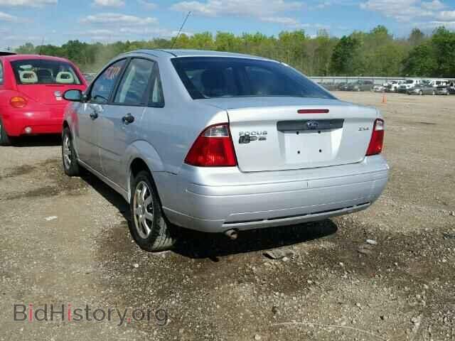 2005 FORD FOCUS - VIN: 1FAFP34N85W247760 - Фото 3