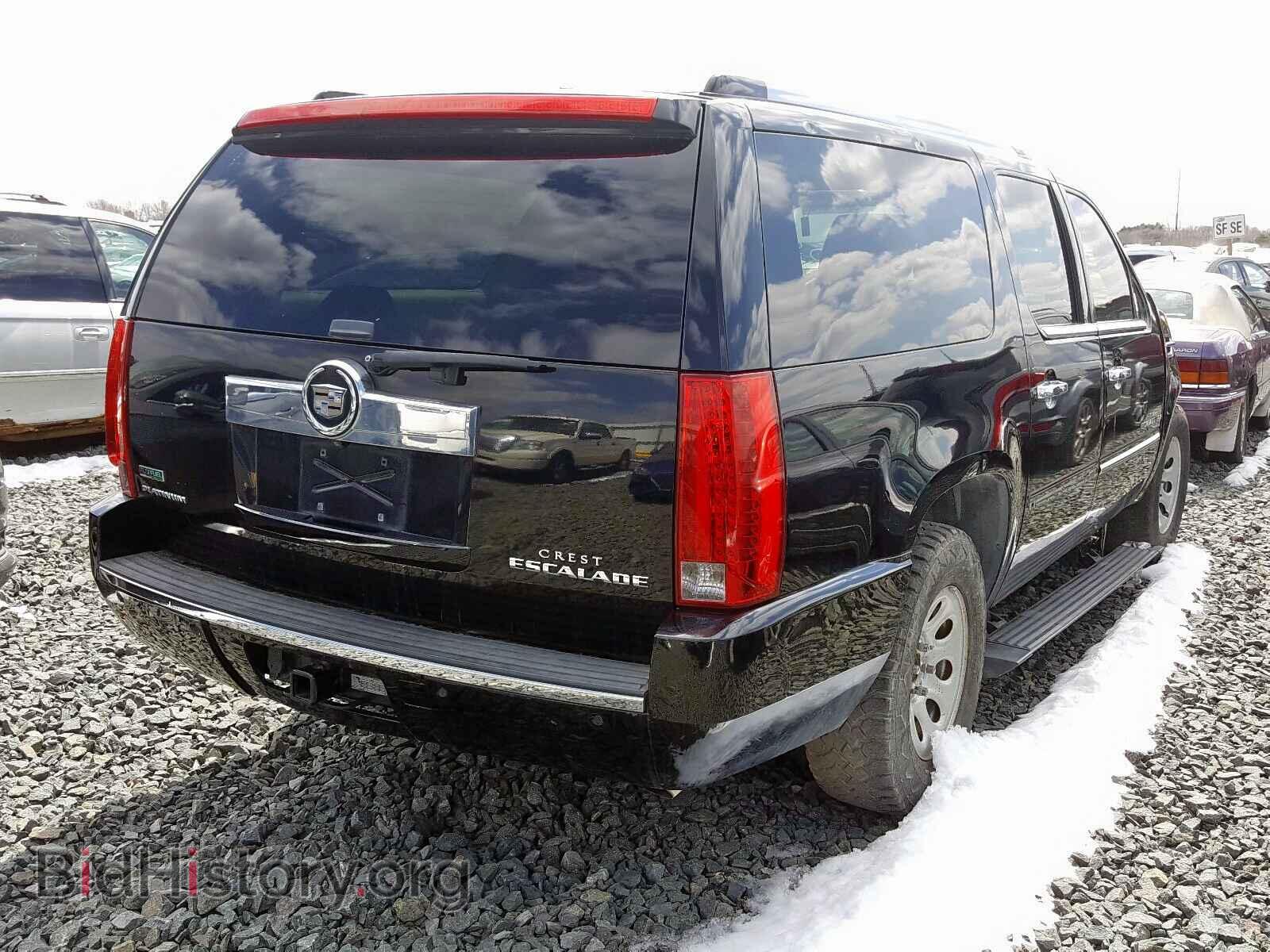 2011 CADILLAC ESCALADE - VIN: 1GYS4KEF0BR310941 - Фото 4