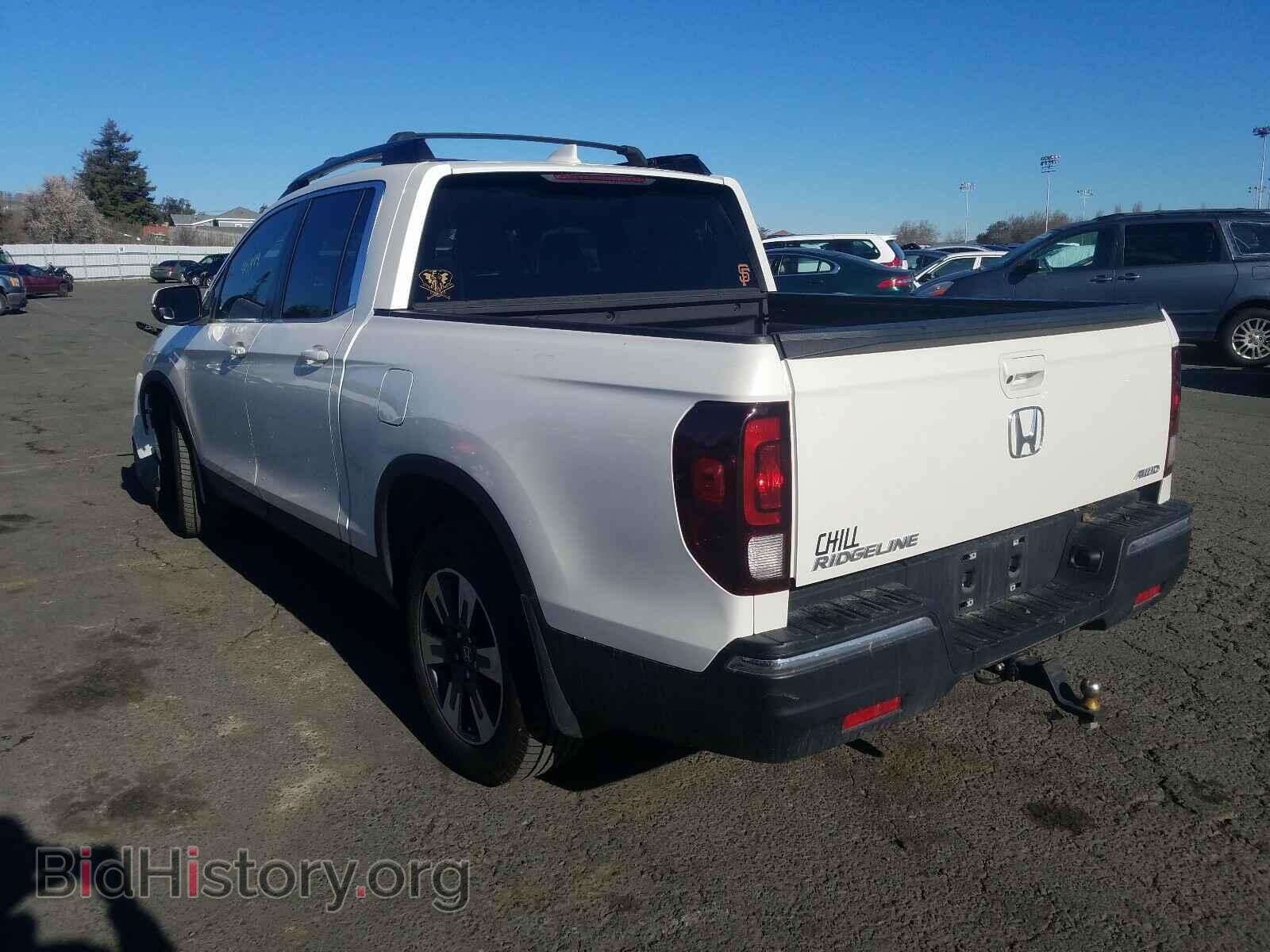 2018 HONDA RIDGELINE - VIN: 5FPYK3F50JB016517 - Фото 3