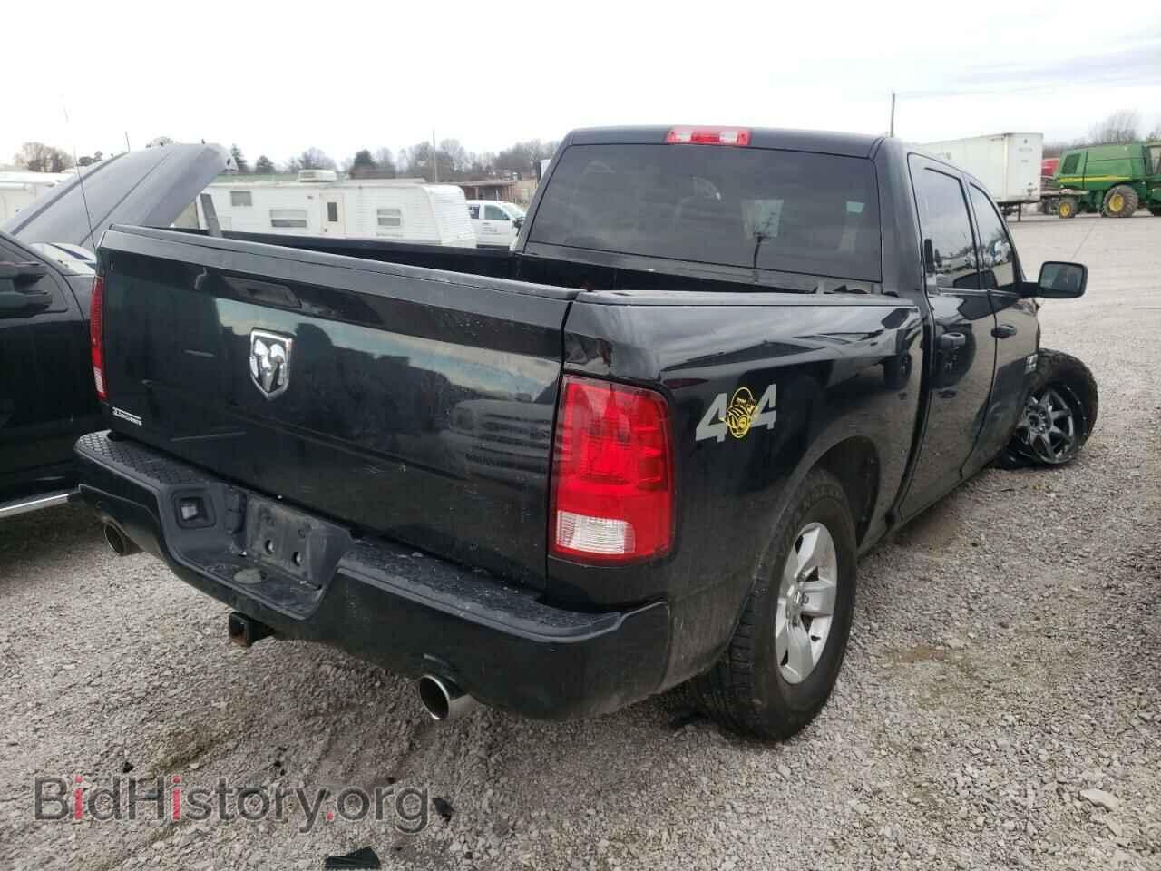 2017 RAM 1500 - VIN: 3C6RR7KT5HG738825 - Фото 4