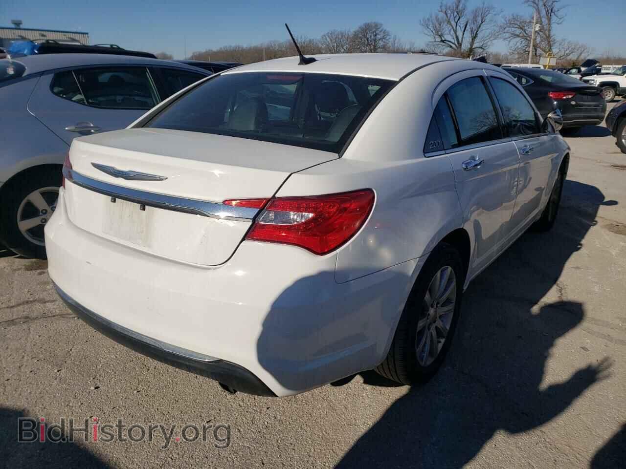 2014 CHRYSLER 200 - VIN: 1C3CCBCGXEN198383 - Фото 4