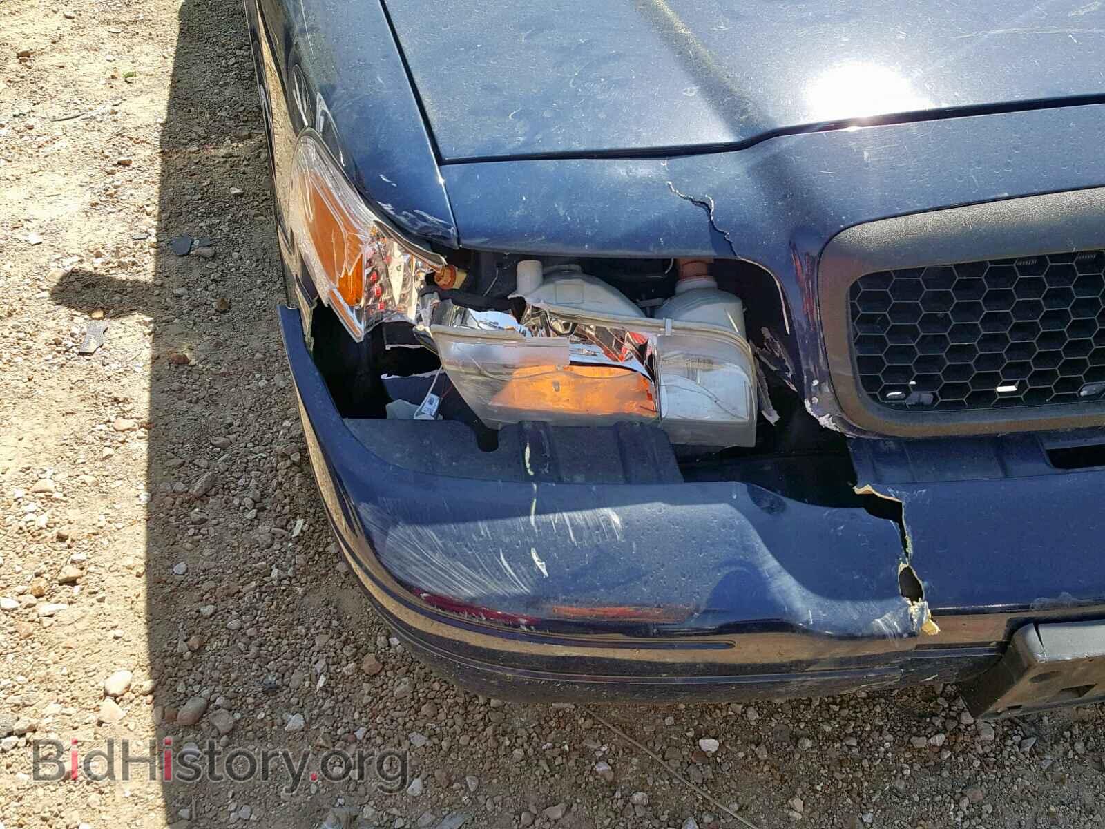 2011 FORD CROWN VIC - VIN: 2FABP7BV8BX132097 - Фото 9