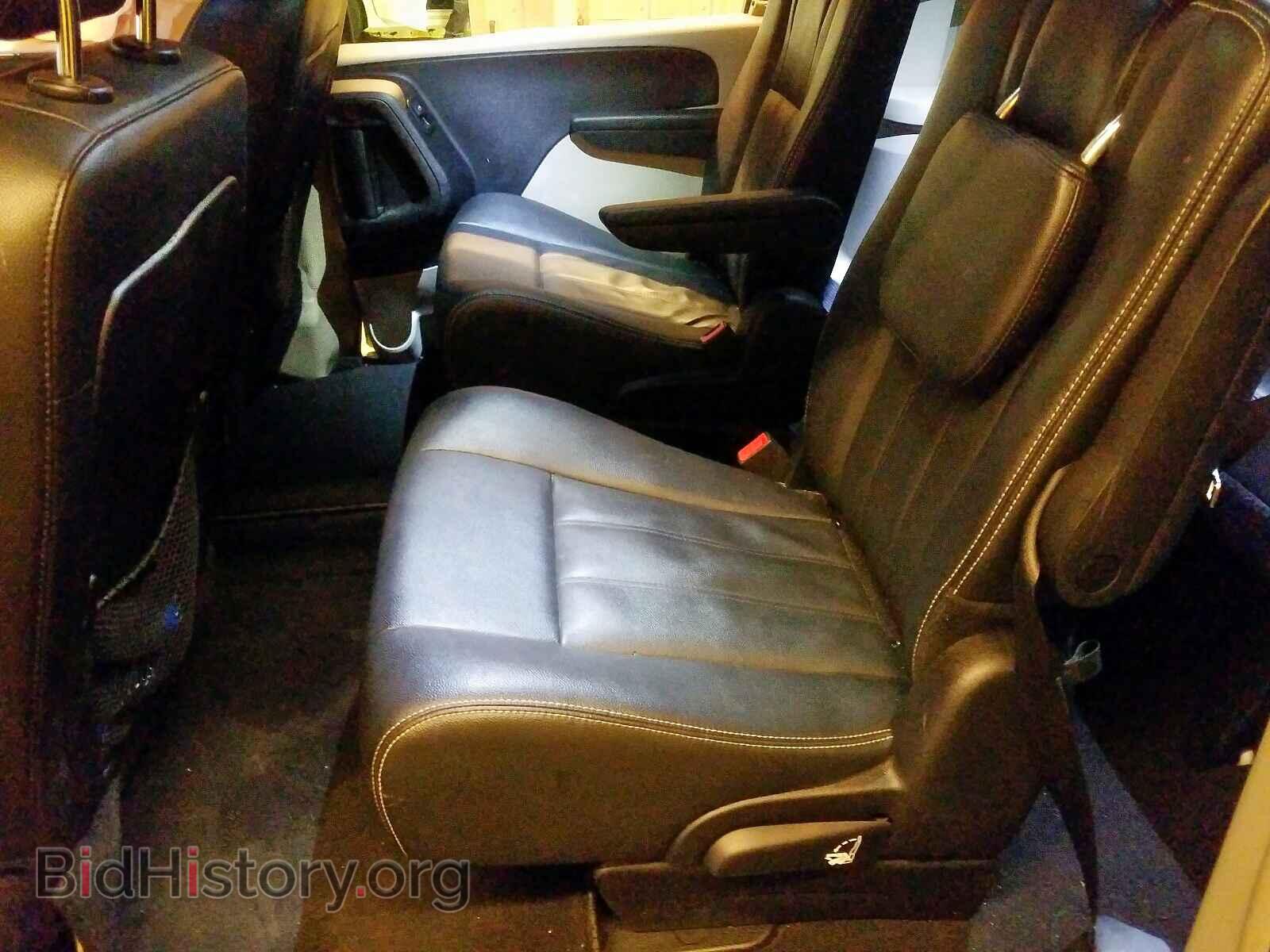 2016 CHRYSLER TOWN & COU - VIN: 2C4RC1BG5GR280318 - Фото 6