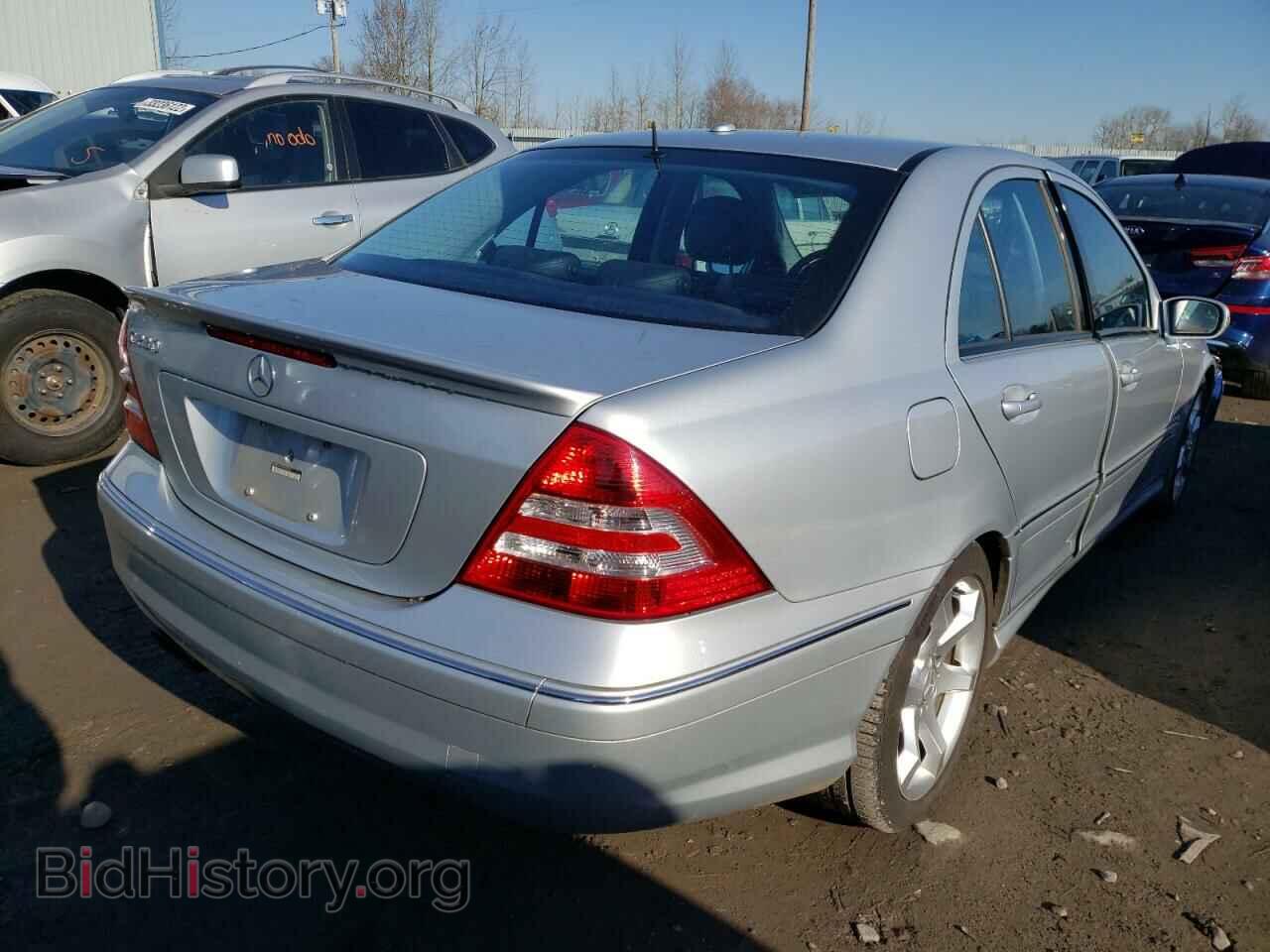 2007 MERCEDES-BENZ C-CLASS - VIN: WDBRF52H57F856261 - Фото 4