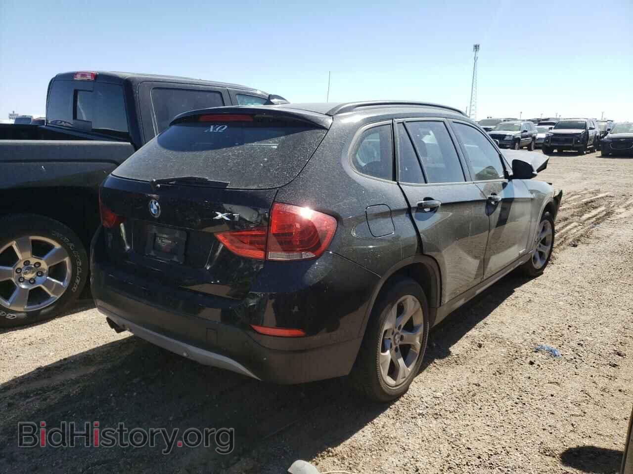 2013 BMW X1 - VIN: WBAVM1C50DVW45132 - Фото 3