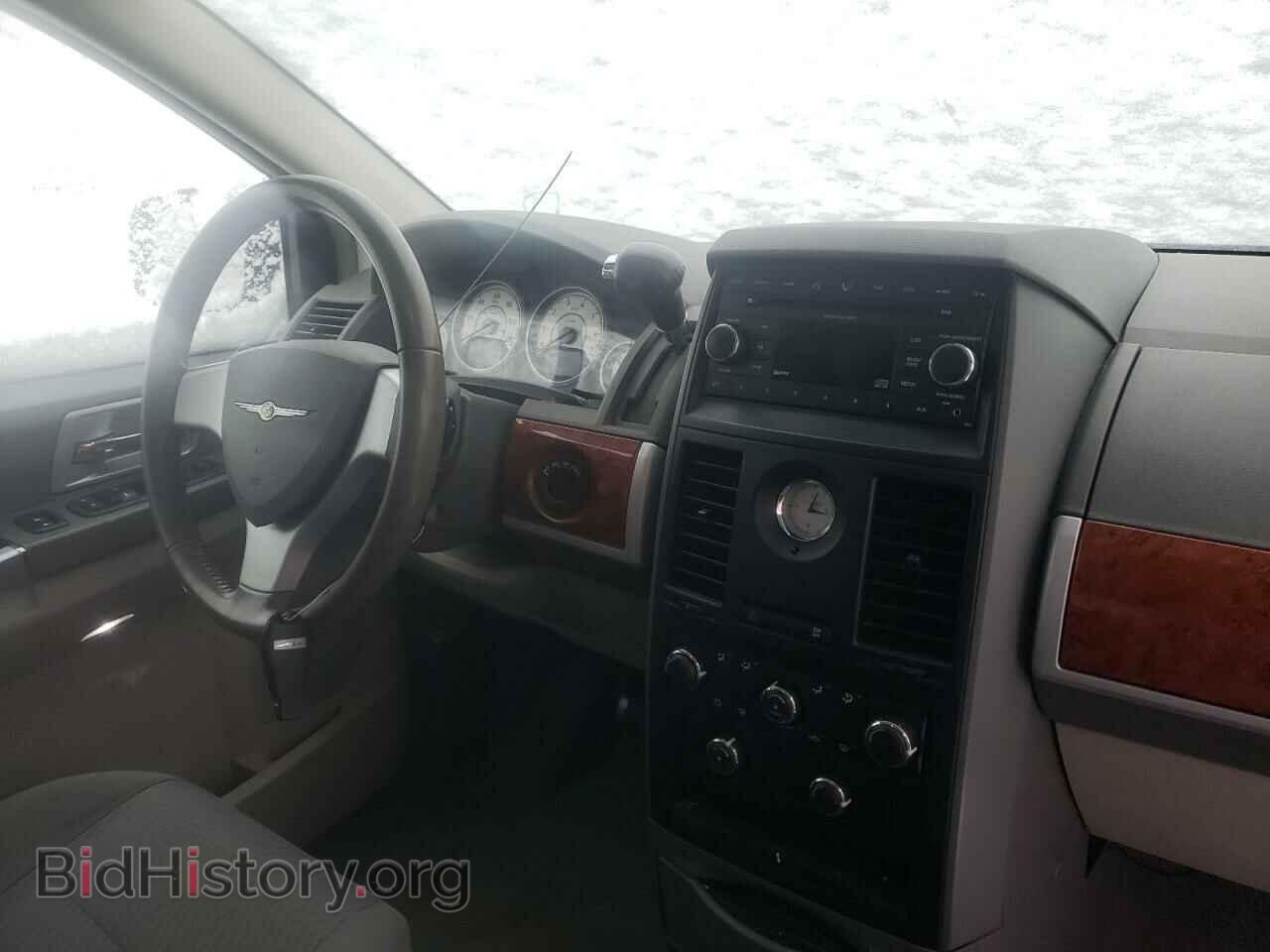 2008 CHRYSLER MINIVAN - VIN: 2A8HR54P08R650731 - Фото 9