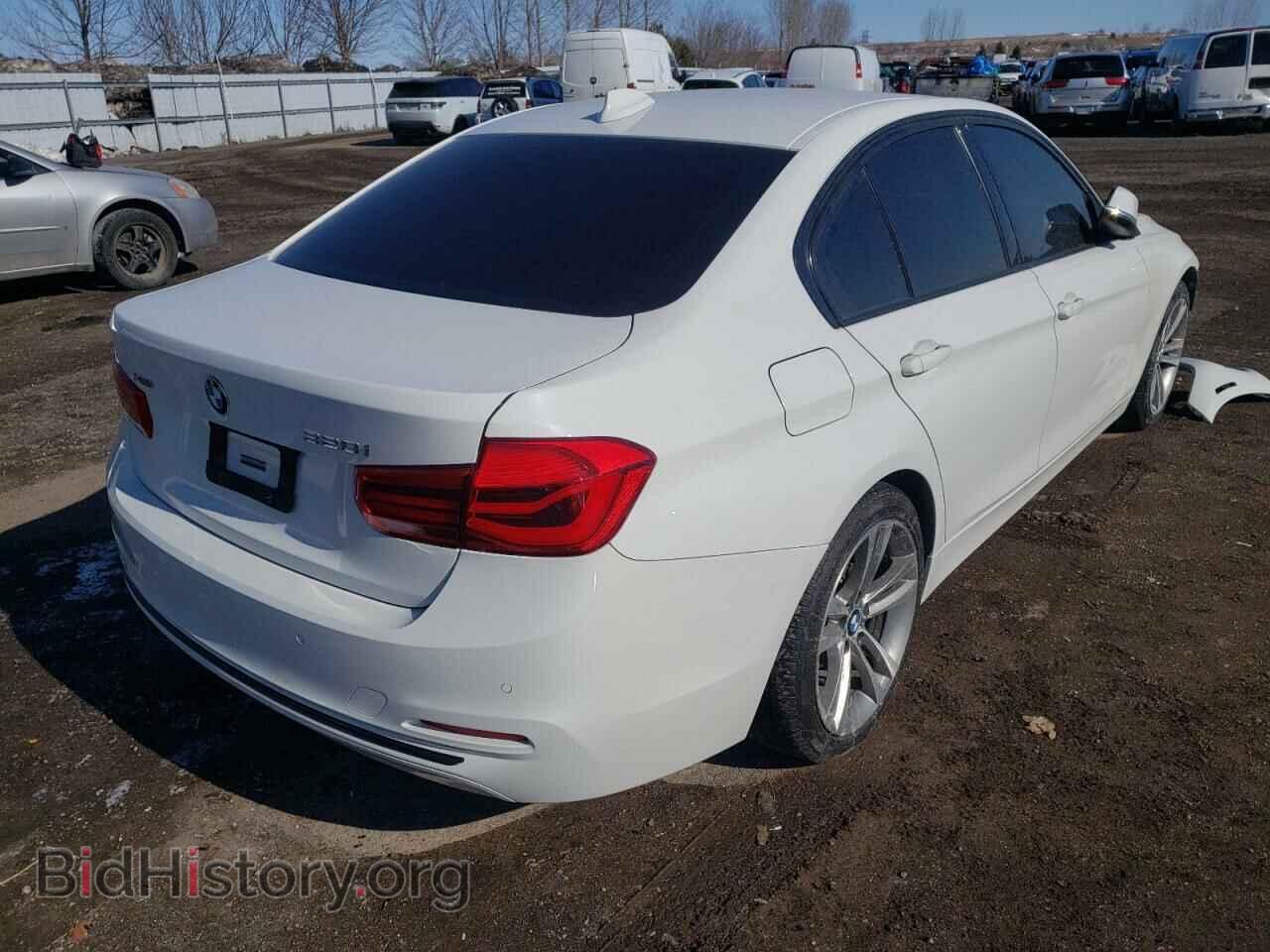 2016 BMW 3 SERIES - VIN: WBA8E5G57GNU21114 - Фото 4