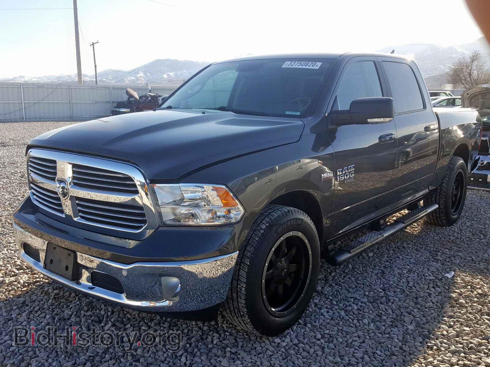 2019 RAM 1500 CLASS - VIN: 1C6RR7LT0KS535484 - Photo 2