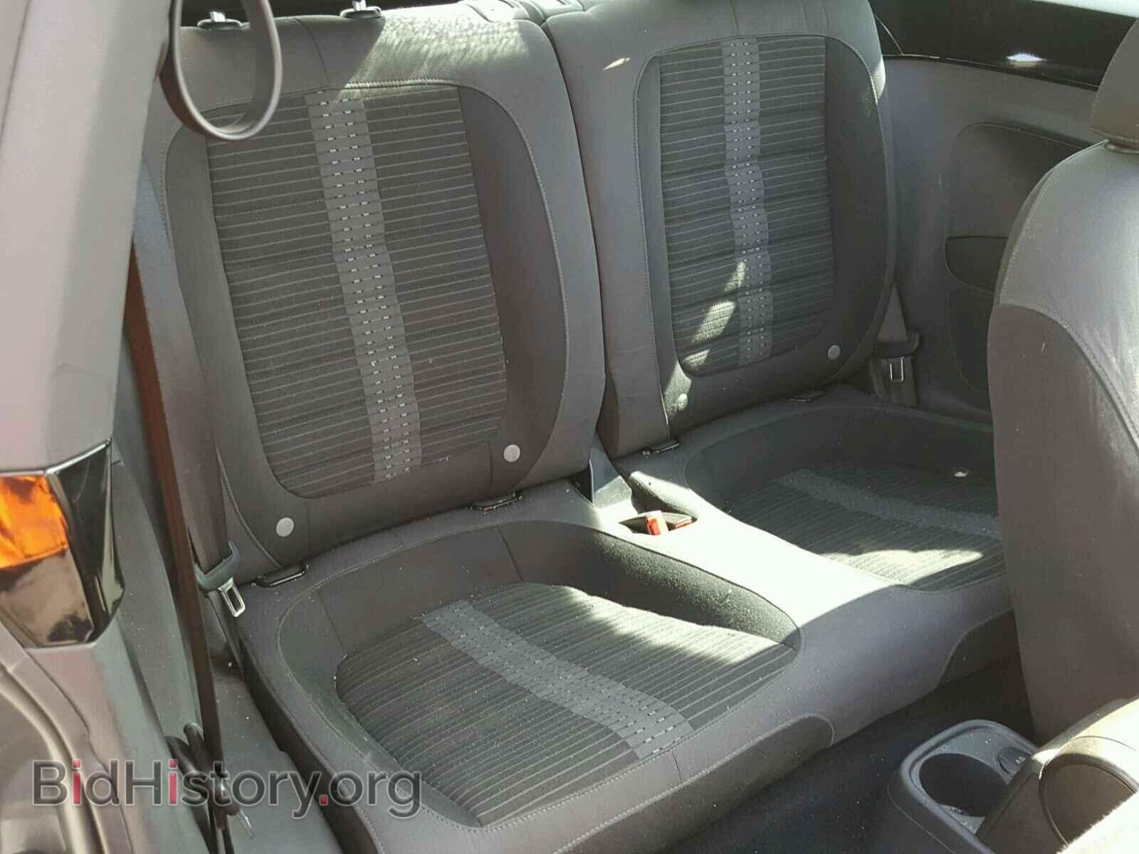 2012 VOLKSWAGEN BEETLE - VIN: 3VWVA7AT9CM635253 - Фото 6