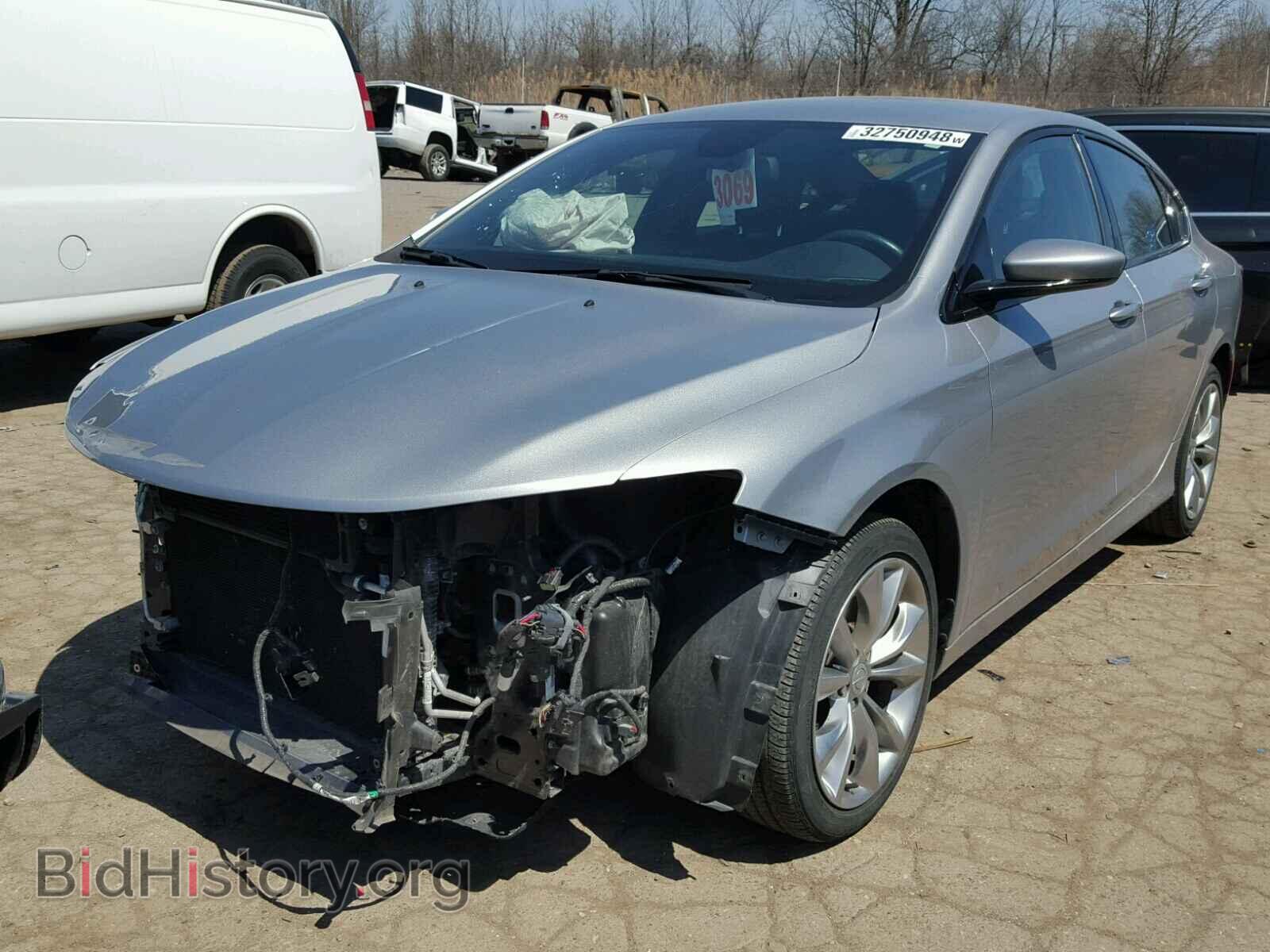 2015 CHRYSLER 200 - VIN: 1C3CCCDG3FN620466 - Фото 2