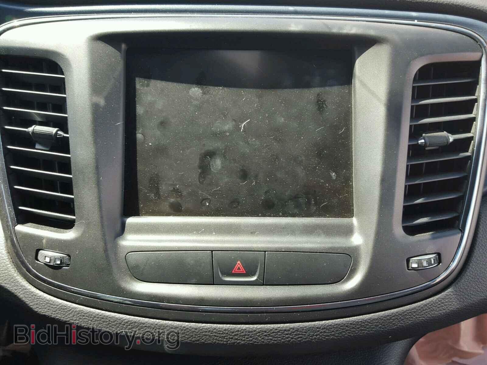 2015 CHRYSLER 200 - VIN: 1C3CCCDG3FN620466 - Фото 9