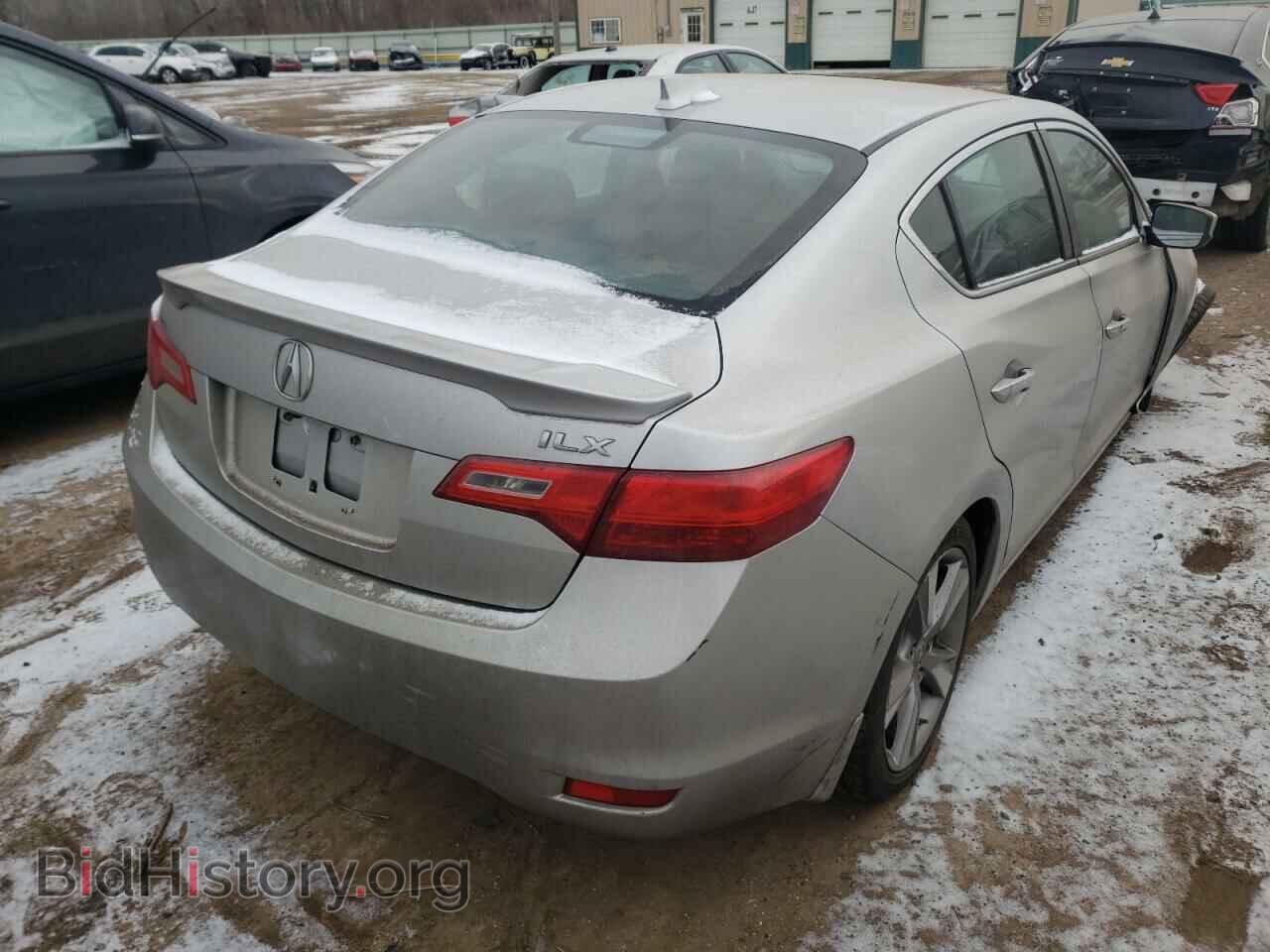 2013 ACURA ILX - VIN: 19VDE1F72DE008300 - Фото 4