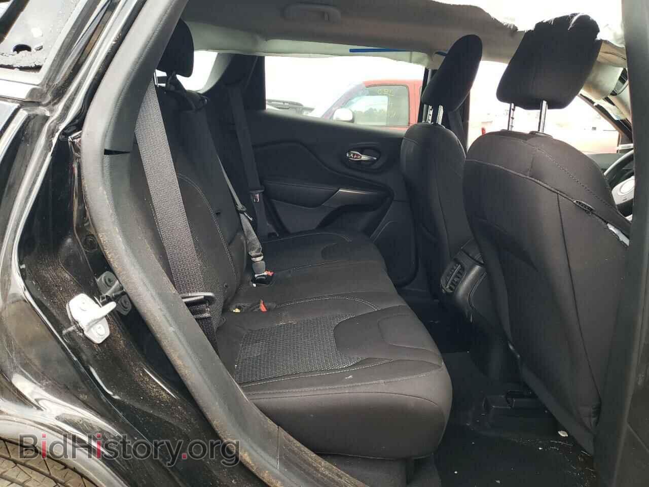 2019 JEEP CHEROKEE - VIN: 1C4PJLCBXKD420225 - Фото 6