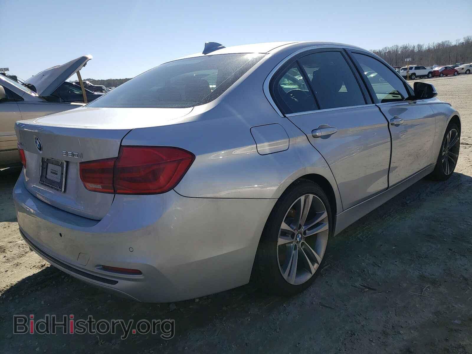 2017 BMW 3 SERIES - VIN: WBA8D9G37HNU62854 - Фото 4