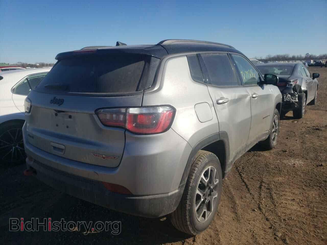 2019 JEEP COMPASS - VIN: 3C4NJDDB2KT799372 - Фото 4
