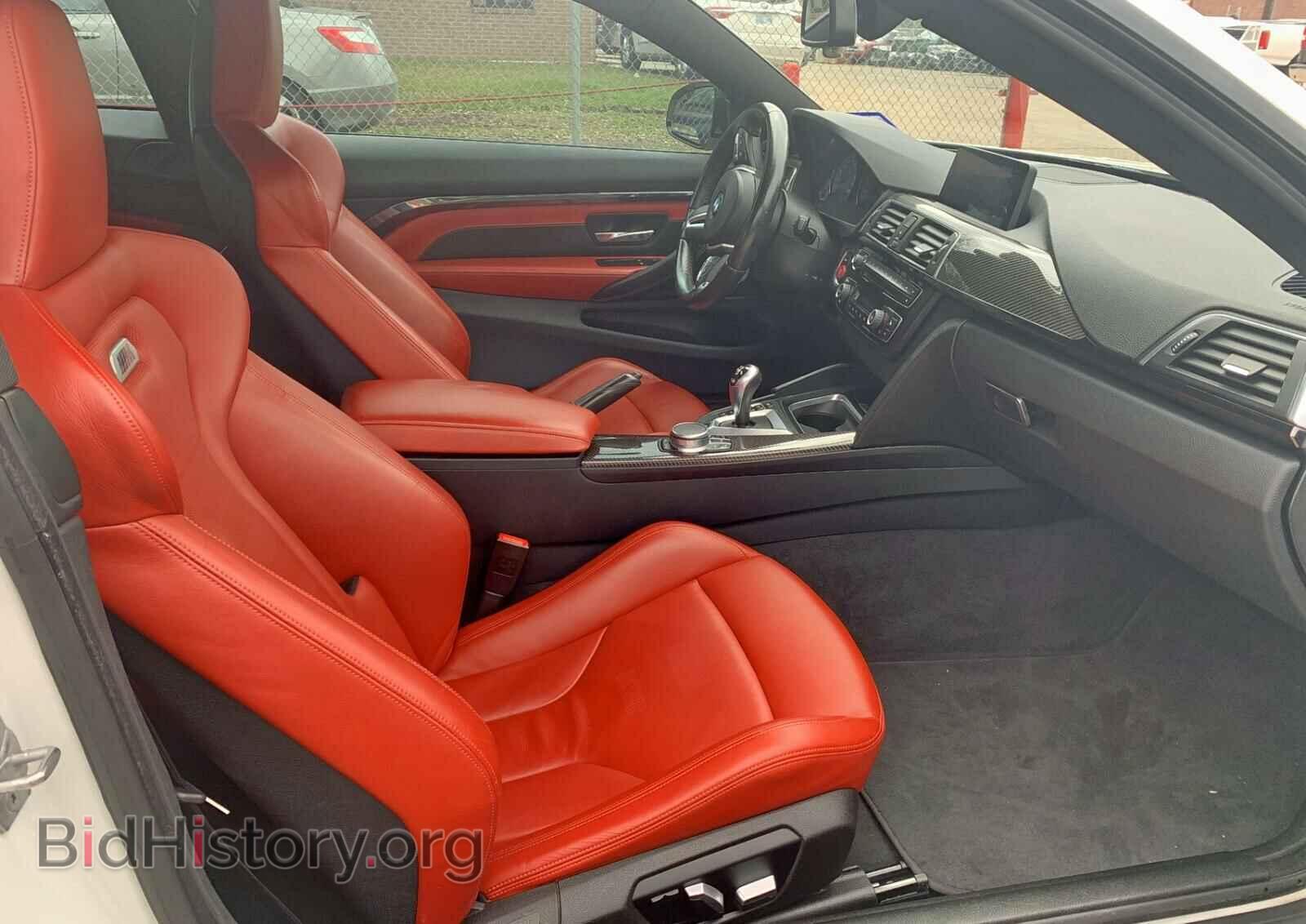 2017 BMW M4 - VIN: WBS3R9C32HK710099 - Фото 5