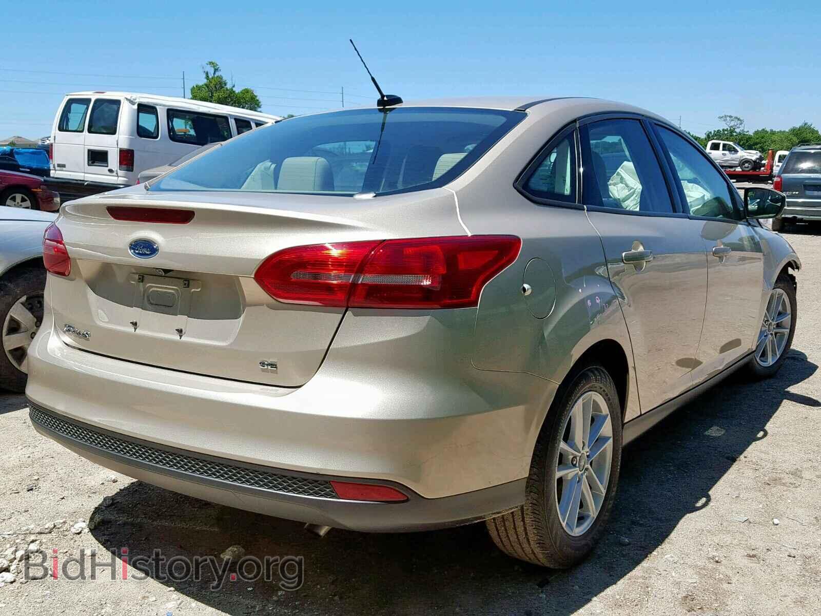 2017 FORD FOCUS SE - VIN: 1FADP3F22HL322727 - Фото 4