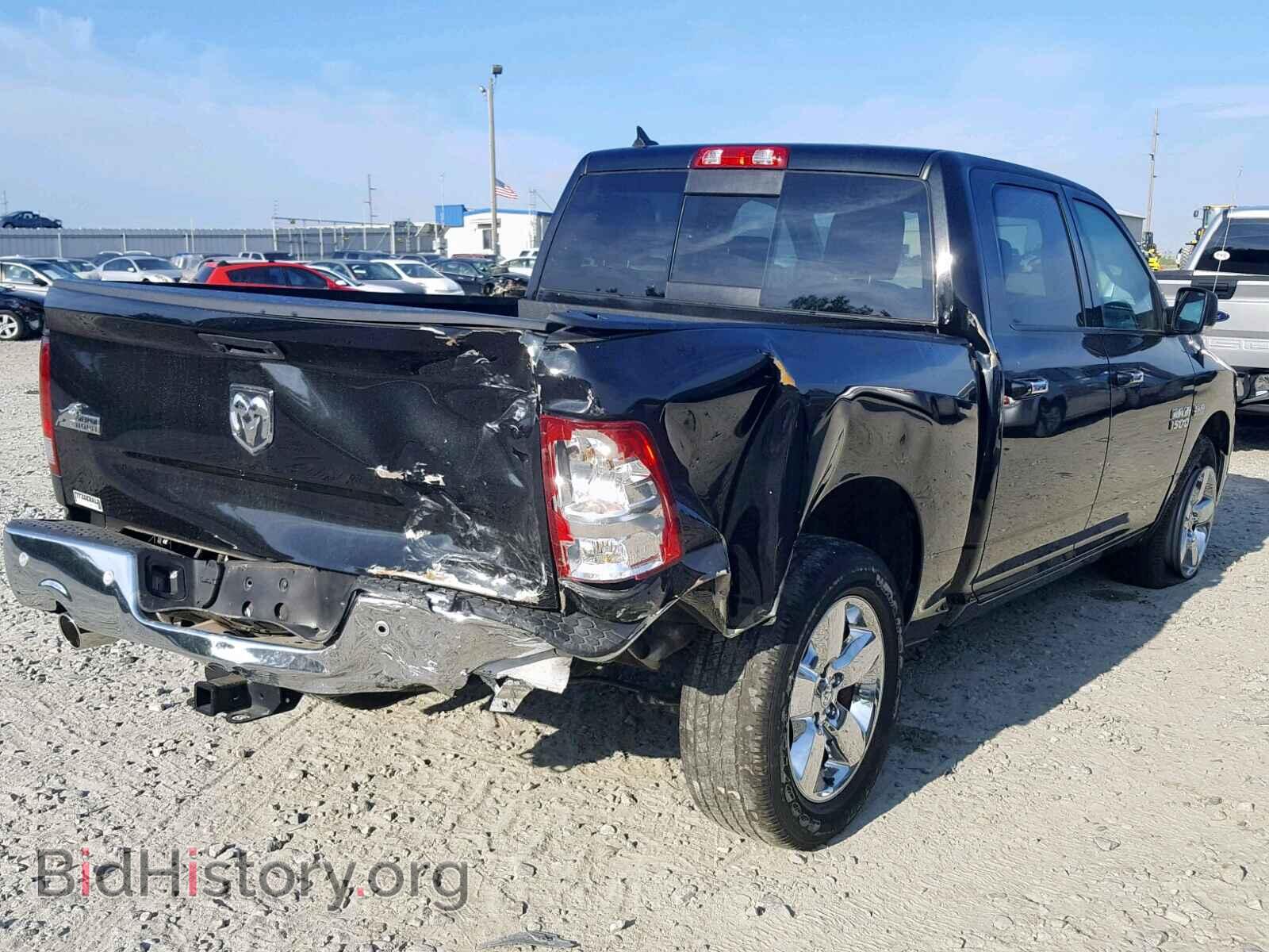 2017 RAM 1500 SLT - VIN: 1C6RR6LT2HS761237 - Photo 4
