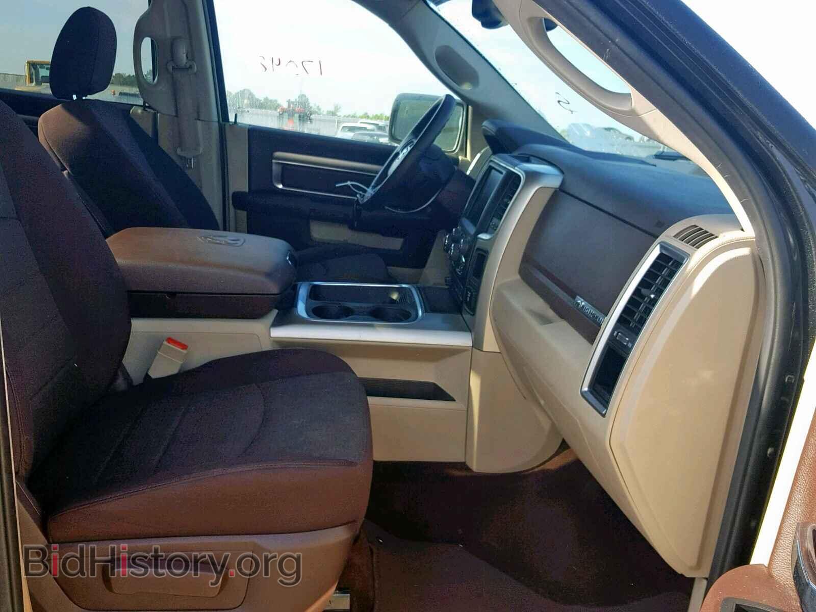 2017 RAM 1500 SLT - VIN: 1C6RR6LT2HS761237 - Photo 5