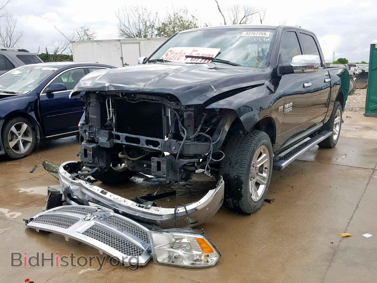 2018 RAM 1500 SLT - VIN: 1C6RR6LT2JS211090 - Фото 2