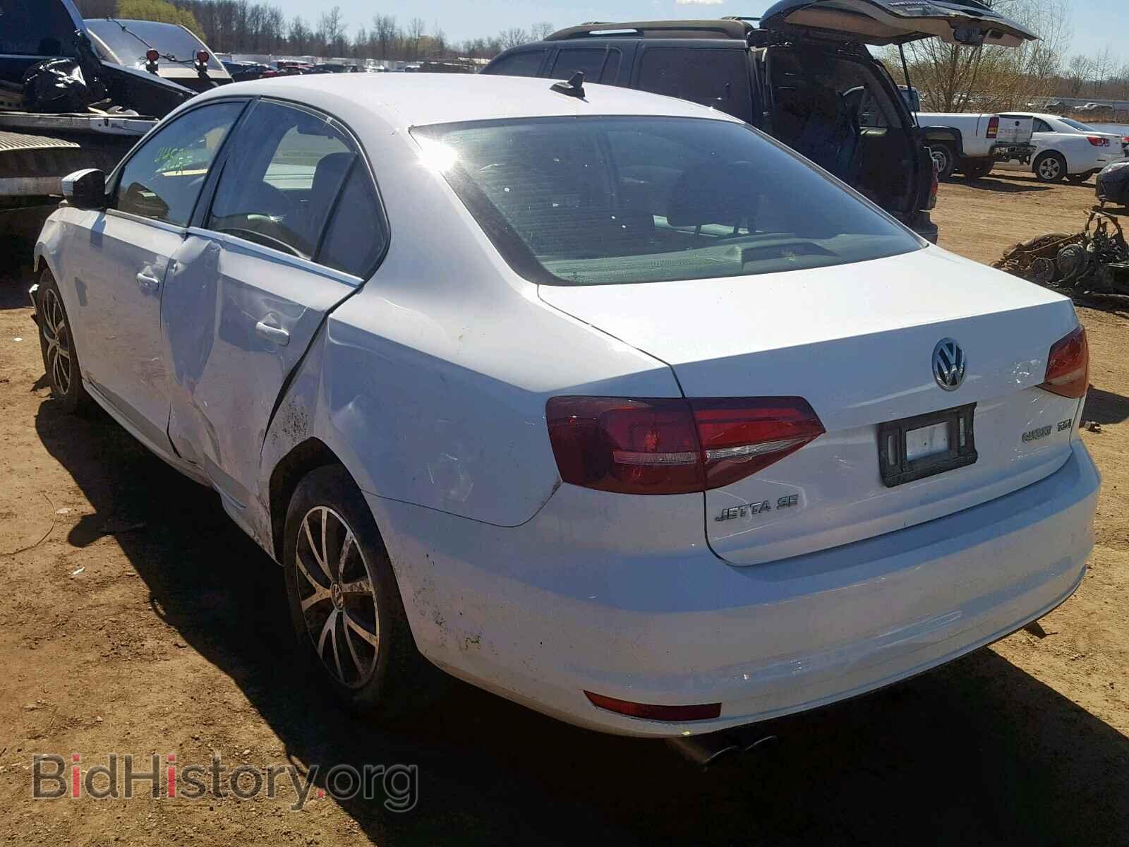 2017 VOLKSWAGEN JETTA - VIN: 3VWDB7AJXHM323814 - Фото 3