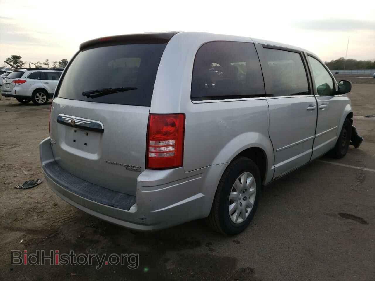 2010 CHRYSLER MINIVAN - VIN: 2A4RR4DE5AR108321 - Photo 4