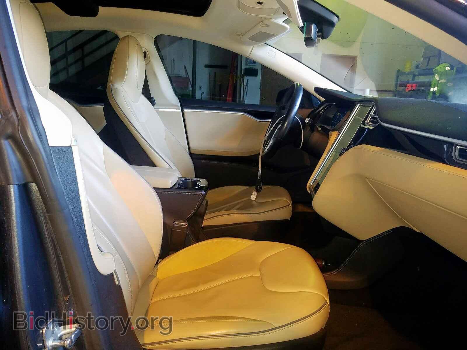 2014 TESLA MODEL S - VIN: 5YJSA1H1XEFP64360 - Фото 5