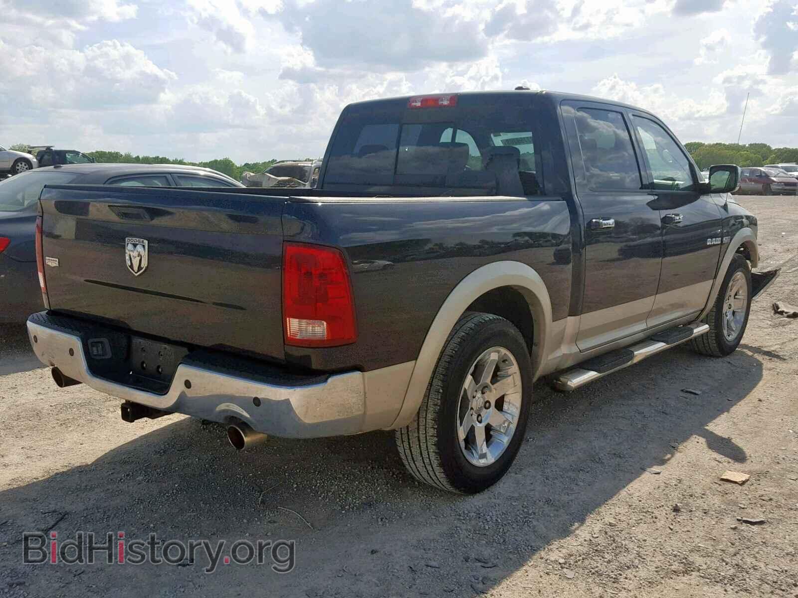 2010 DODGE RAM 1500 - VIN: 1D7RB1CT3AS214635 - Фото 4
