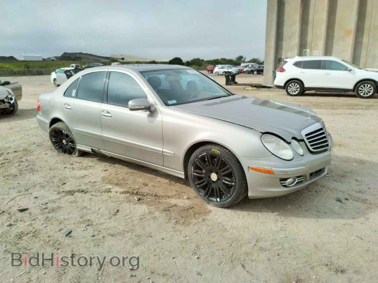 Photo WDBUF56X87B040647 - MERCEDES-BENZ E-CLASS 2007
