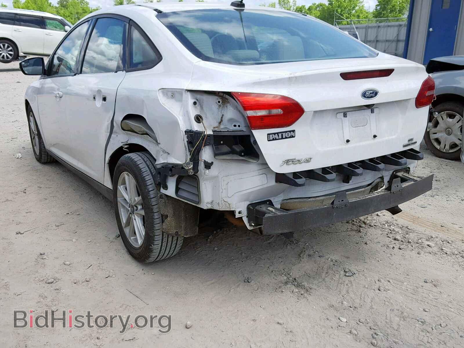 2016 FORD FOCUS SE - VIN: 1FADP3F2XGL264803 - Фото 3