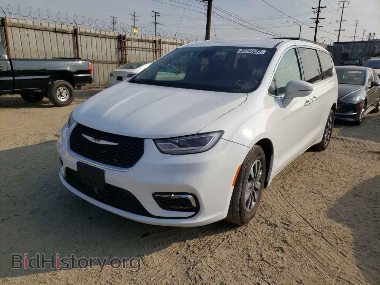 2021 CHRYSLER PACIFICA - VIN: 2C4RC1BG7MR504734 - Photo 2