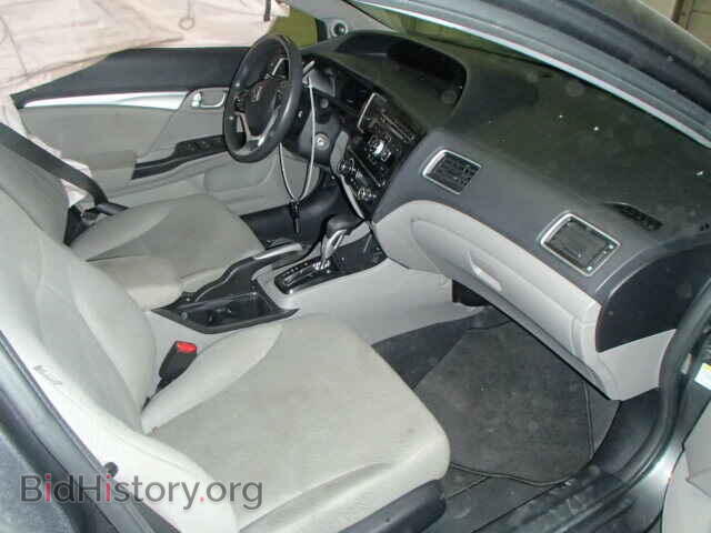 2013 HONDA CIVIC - VIN: 2HGFB2F83DH528227 - Фото 5