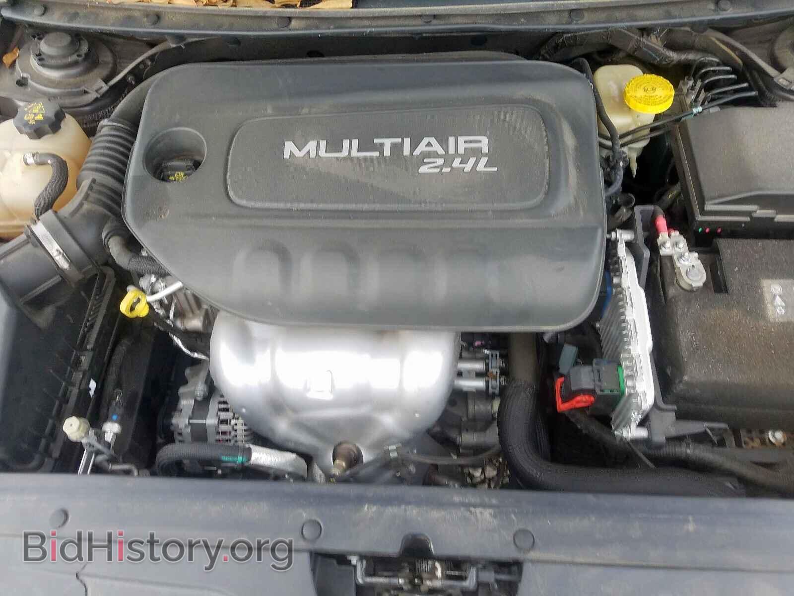 2015 CHRYSLER 200 - VIN: 1C3CCCAB2FN539760 - Фото 7