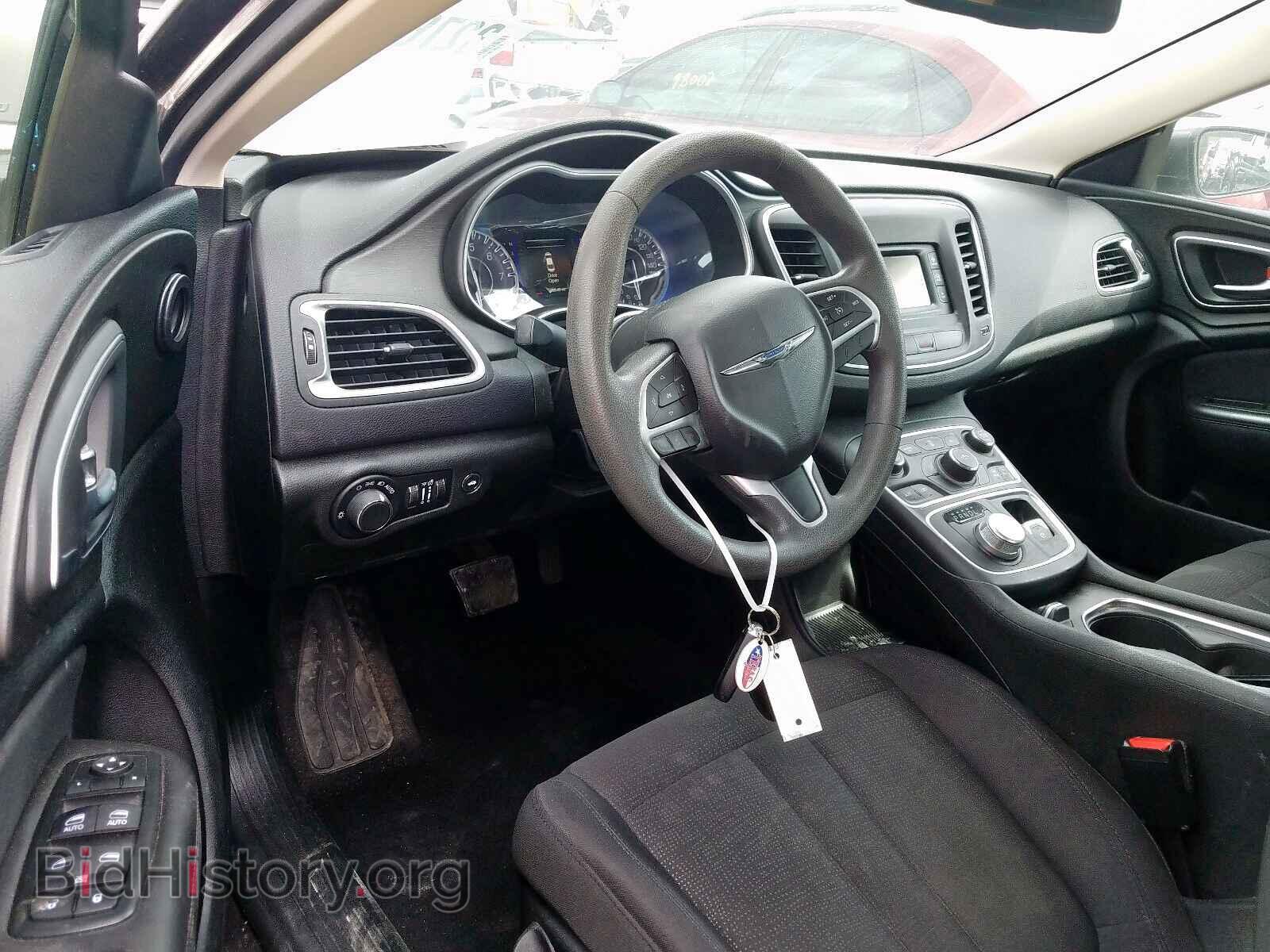 2015 CHRYSLER 200 - VIN: 1C3CCCAB2FN539760 - Фото 9